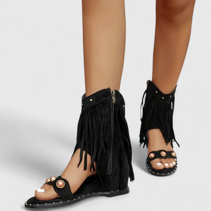 Eira - Chic Fransen Sandalen
