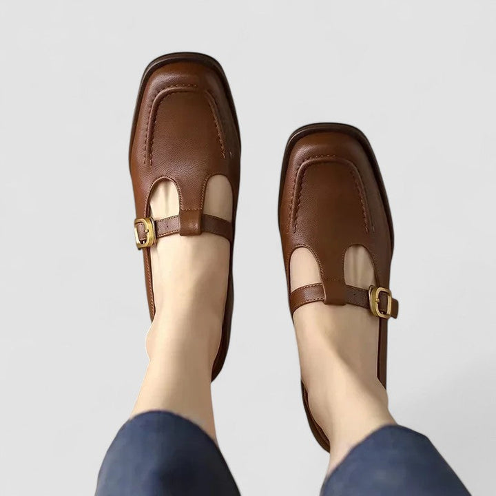 Kyrahnae | Mary Jane Schuhe mit orthopädischem T-Riemen